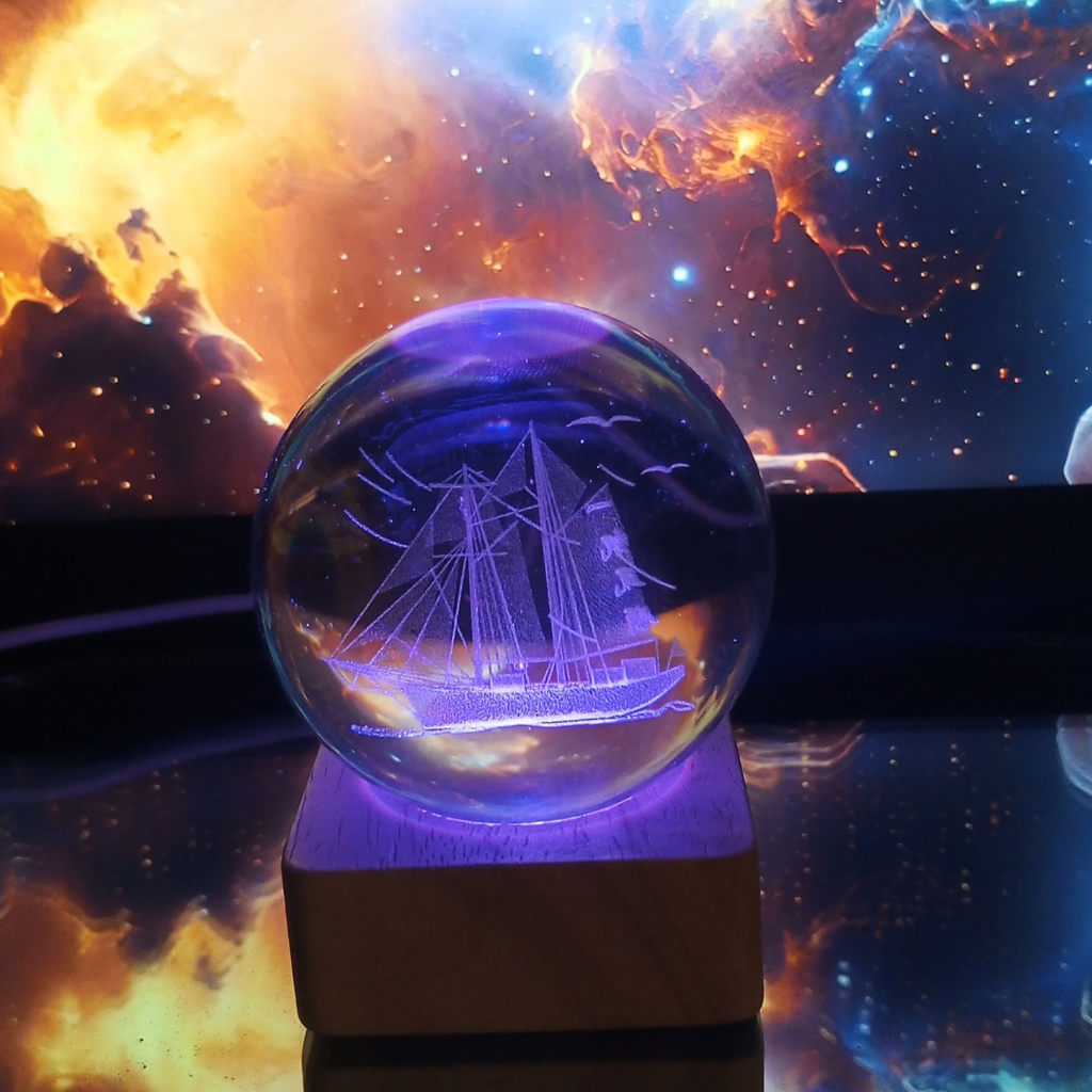 3D Moon & Ship Design Crystal Ball