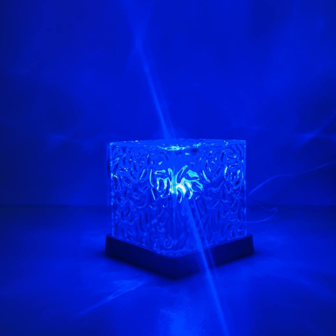 Dynamic water lamp